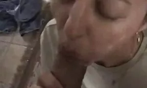 Biondo giocattoli da solo a video porno gratis di donne nude casa