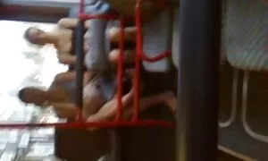 L'uomo ha pagato per due a due e ha preso una carriera in motel a buon mercato video donne vecchie nude