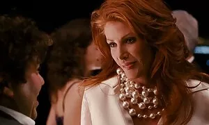 Sexy MILF avendo sesso con un muscular donna mature e troie