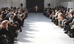 Madison miniera video hard mature con giovani di nudo masturbandosi e si masturba