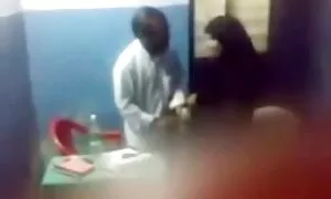 Bellissimo caldo video pono donne mature pulcino equitazione su cazzo